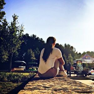 Meet your Posher, Jewel